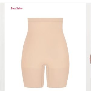 Spanx Higher Power Short Sx L